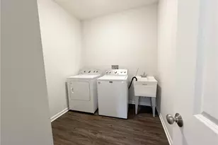 208 Silver Spg Cir, Elyria, OH 44035 - Photo 19