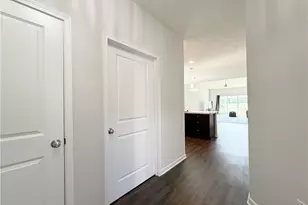 208 Silver Spg Cir, Elyria, OH 44035 - Photo 7