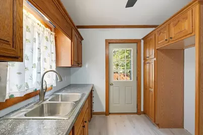 204 N Liberty Street, Minerva, OH 44657 - Photo 9