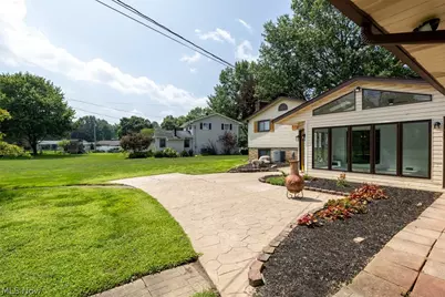 1133 3rd Street SW, New Philadelphia, OH 44663 - Photo 39
