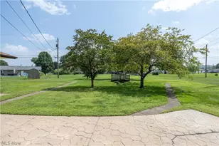 1133 3rd St SW, New Philadelphia, OH 44663 - Photo 25