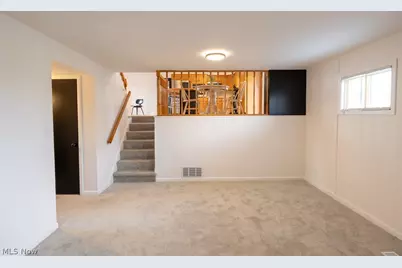 1133 3rd Street SW, New Philadelphia, OH 44663 - Photo 15