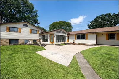 1133 3rd Street SW, New Philadelphia, OH 44663 - Photo 1