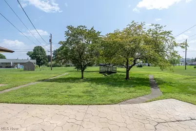 1133 3rd Street SW, New Philadelphia, OH 44663 - Photo 37