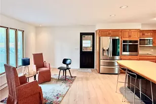 1133 3rd St SW, New Philadelphia, OH 44663 - Photo 5