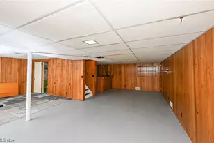3021 Fulton Dr NW, Canton, OH 44718 - Photo 39