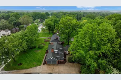 3021 Fulton Drive NW, Canton, OH 44718 - Photo 5