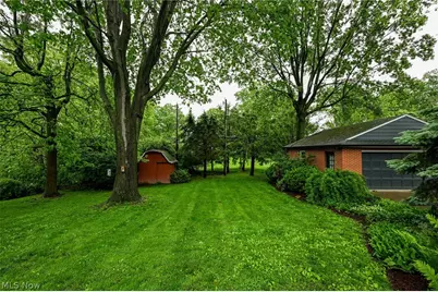 3021 Fulton Drive NW, Canton, OH 44718 - Photo 9