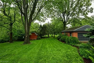 3021 Fulton Dr NW, Canton, OH 44718 - Photo 9