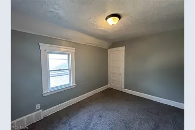 3560 W 67th Street #UP, Loveland, OH 44102 - Photo 9