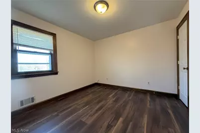 9405 Bancroft Avenue #UP, Loveland, OH 44105 - Photo 15
