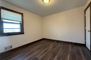 9405 Bancroft Ave, Loveland, OH 44105 - Photo 15