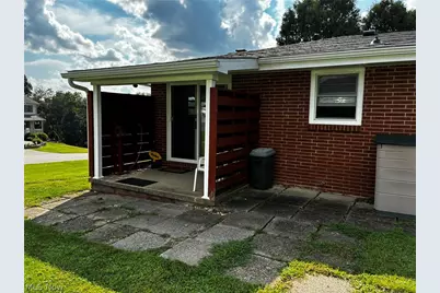 21 Sarah Boulevard, Toronto, OH 43964 - Photo 7