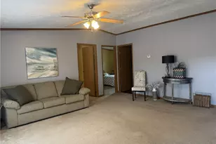 10376 Brosius Rd, Garrettsville, OH 44231 - Photo 5
