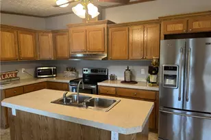 10376 Brosius Rd, Garrettsville, OH 44231 - Photo 7