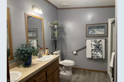 10376 Brosius Road #52, Garrettsville, OH 44231 - Photo 11