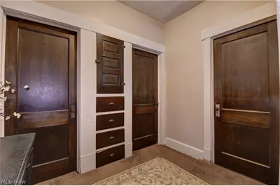 1613 Harvard Avenue NW, Canton, OH 44703 - Photo 11