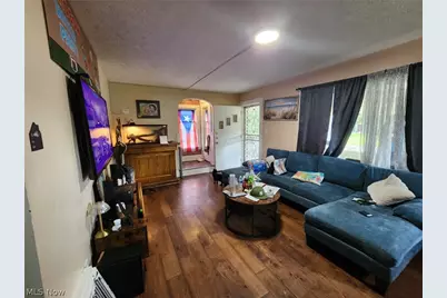 932 Hardesty Boulevard, Akron, OH 44320 - Photo 7