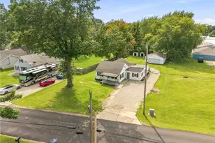 5502 Linn Rd, Amherst, OH 44001 - Photo 3
