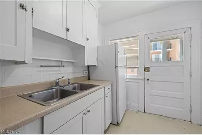 12015 Clifton Boulevard, Oakwood, OH 44017 - Photo 13