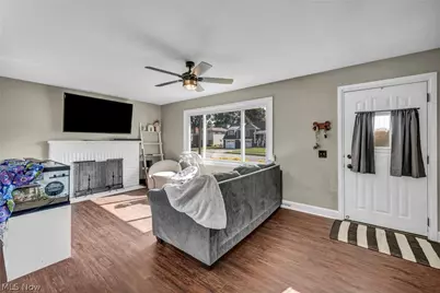 1207 Clinton Avenue SE, North Canton, OH 44720 - Photo 9