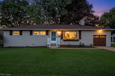 1207 Clinton Avenue SE, North Canton, OH 44720 - Photo 1