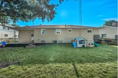 1207 Clinton Avenue SE, North Canton, OH 44720 - Photo 33