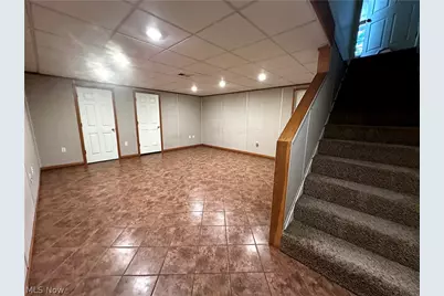 286 Wildwood Avenue, Akron, OH 44320 - Photo 7