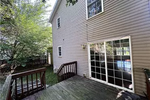 286 Wildwood Ave, Akron, OH 44320 - Photo 17