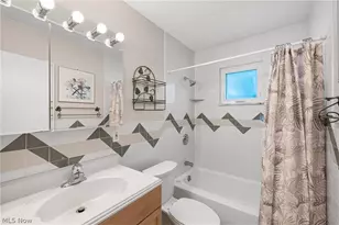 1019 Elmwood Dr, Willoughby, OH 44094 - Photo 17