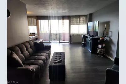 12900 Lake Avenue #707, Oakwood, OH 44107 - Photo 17
