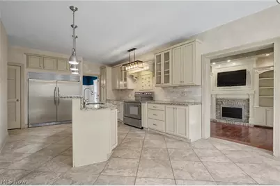 5671 Brownstone Circle NW, Canton, OH 44718 - Photo 9