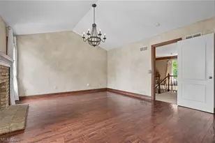 5671 Brownstone Cir NW, Canton, OH 44718 - Photo 25