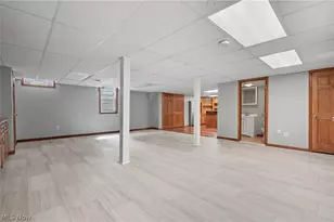 5671 Brownstone Cir NW, Canton, OH 44718 - Photo 37