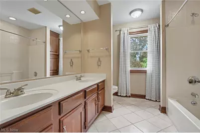 5671 Brownstone Circle NW, Canton, OH 44718 - Photo 35