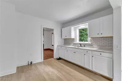 7426 Youngstown Pittsburg Road, Poland, OH 44514 - Photo 5