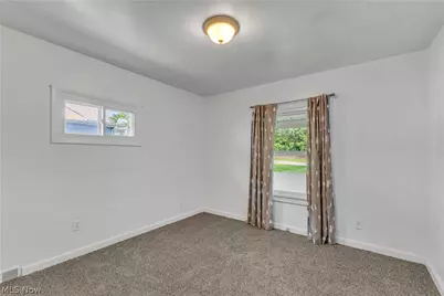 7426 Youngstown Pittsburg Road, Poland, OH 44514 - Photo 13