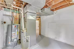 7426 Youngstown Pittsburg Rd, Poland, OH 44514 - Photo 25