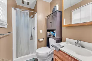 596 Eric Dr, Akron, OH 44305 - Photo 25
