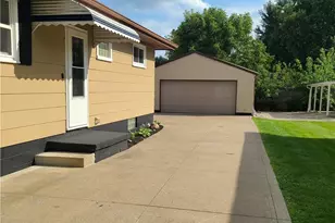 2736 Priscilla Ave, Akron, OH 44312 - Photo 23