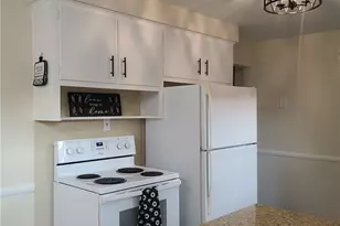 2736 Priscilla Ave, Akron, OH 44312 - Photo 7