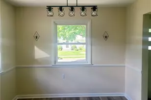2736 Priscilla Ave, Akron, OH 44312 - Photo 7
