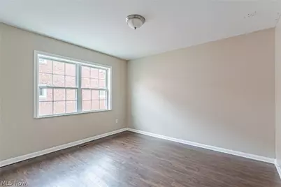 3271 Warrensville Center Road #8B, Huber Heights, OH 44122 - Photo 15