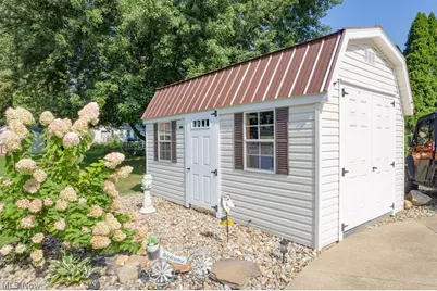 1067 Mohawk Trail SW, Hartville, OH 44632 - Photo 43