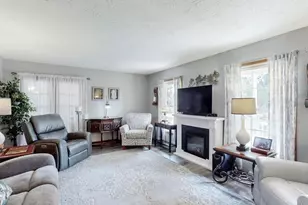 1067 Mohawk Trail SW, Hartville, OH 44632 - Photo 7