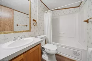 83 Helen St, Barberton, OH 44203 - Photo 13