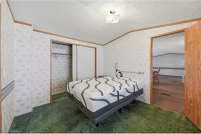 83 Helen Street, Barberton, OH 44203 - Photo 9