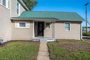 1152 Adams St, Coshocton, OH 43812 - Photo 7