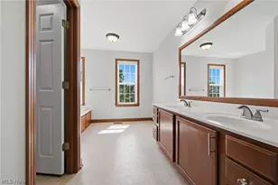 6619 Shiloh St NW, Canton, OH 44708 - Photo 25