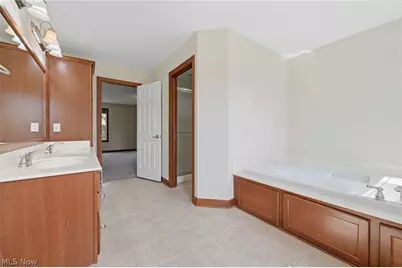 6619 Shiloh Street NW, Canton, OH 44708 - Photo 27